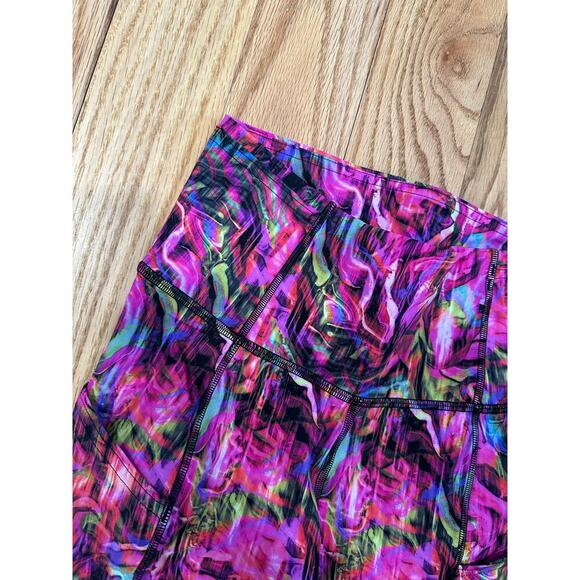 Lululemon Fast and Free Leggings - Picture 3 of 7